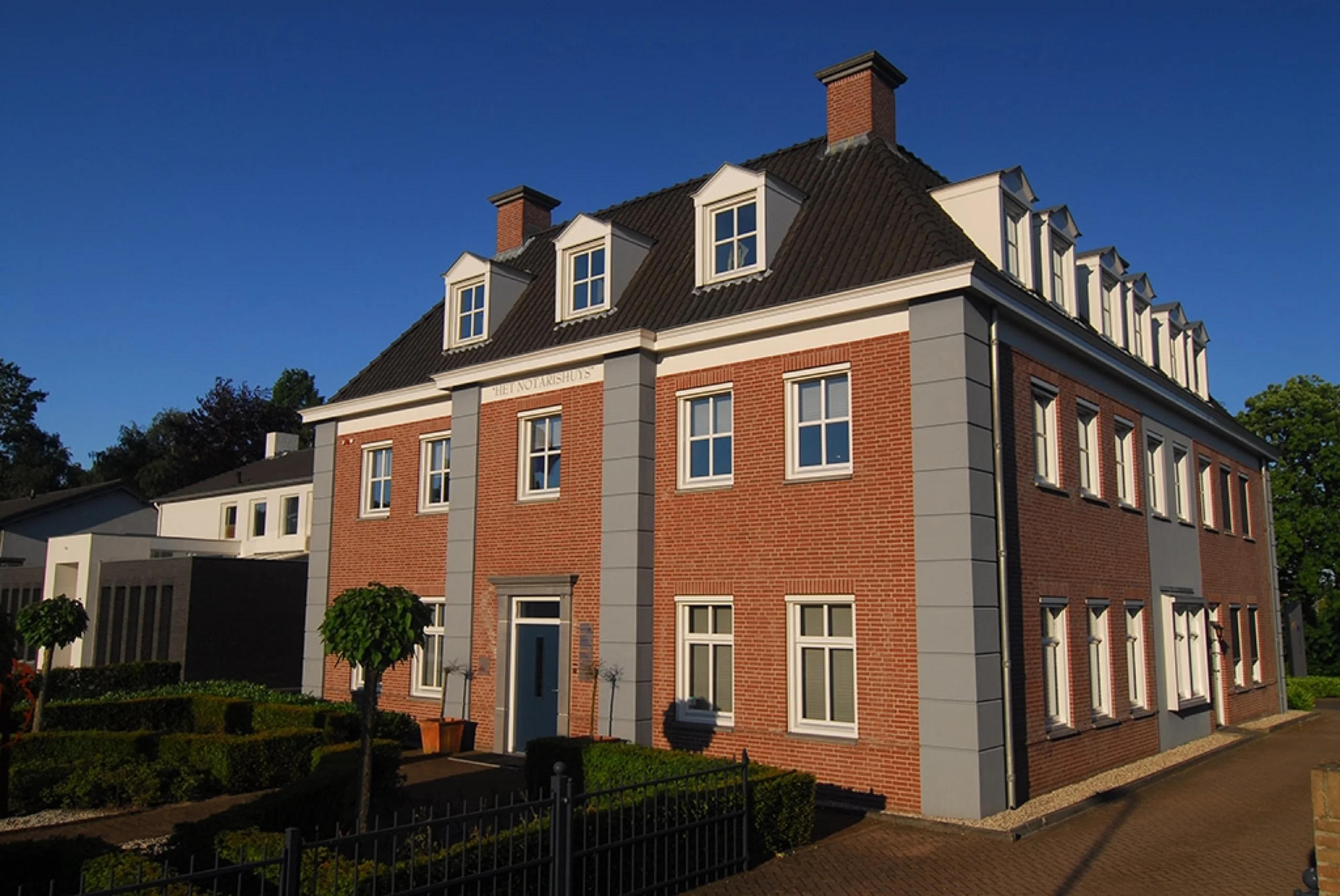 Bedrijfspand Het Notarieel